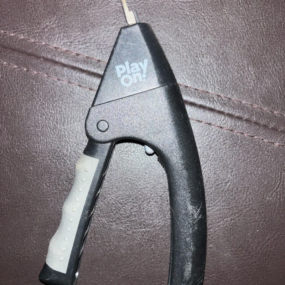 Dog nail clippers